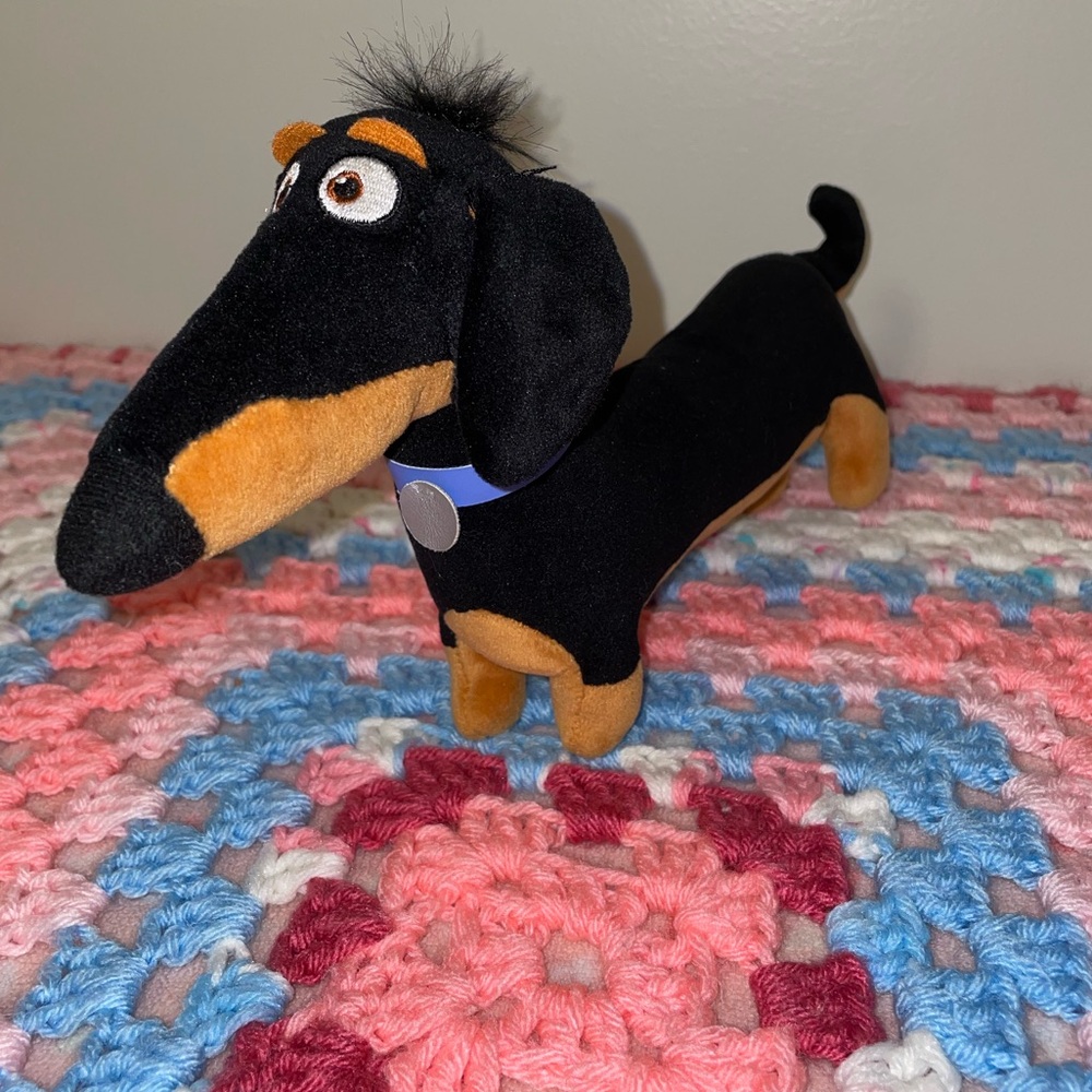 Ty Beanie Babies Secret Life of Pets Buddy The Dachshund Plush
13" long